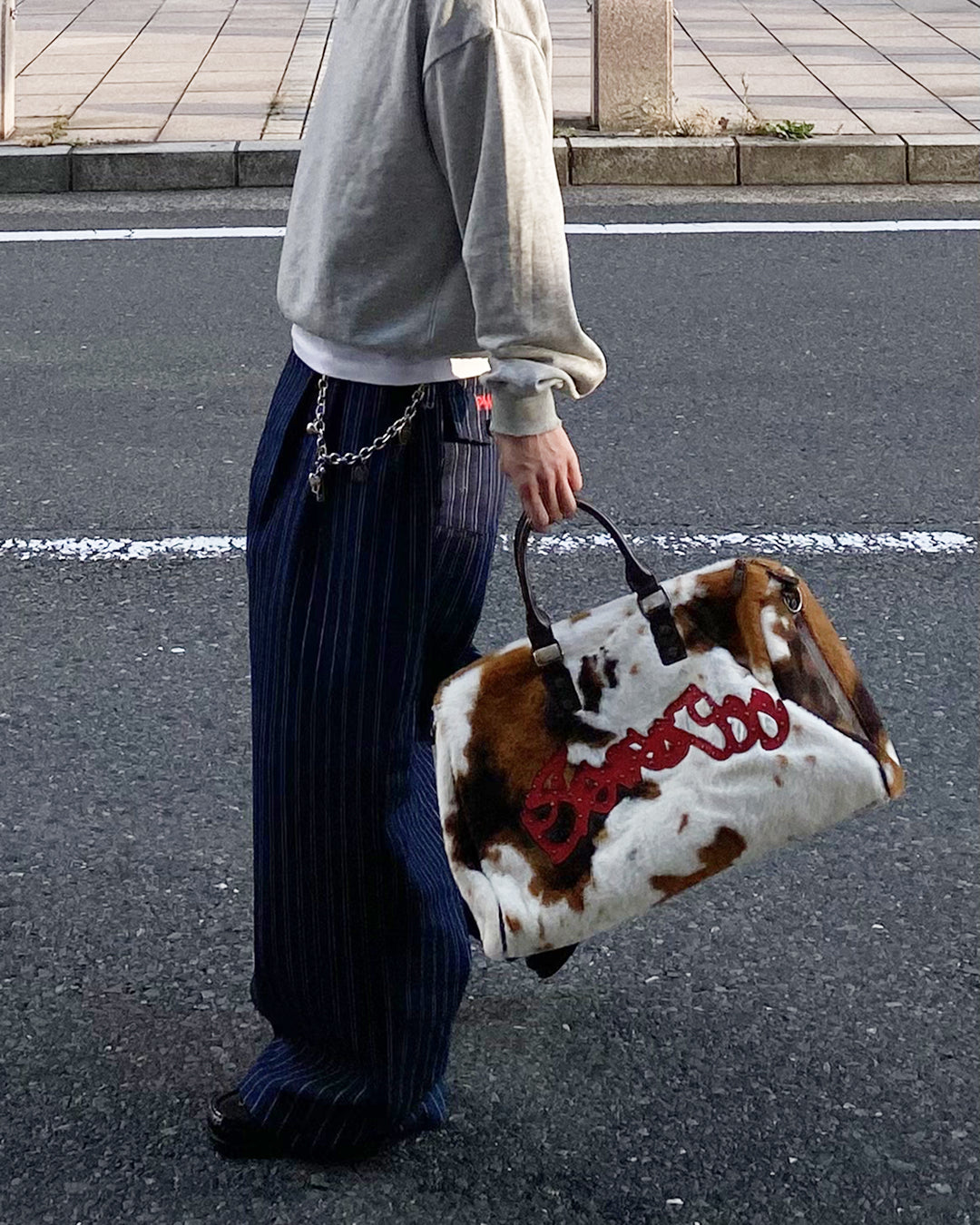 ショルダー付きカウ柄ファーボストンバッグ
SK0354