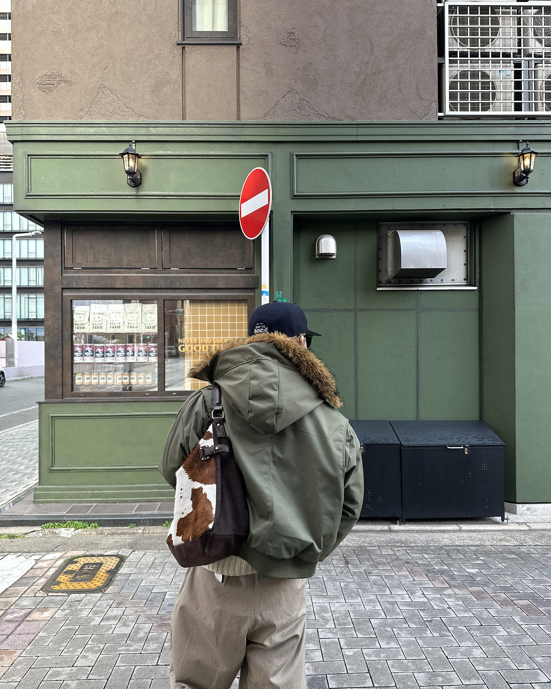 ファーフードミリタリーダウンジャケット SK1005