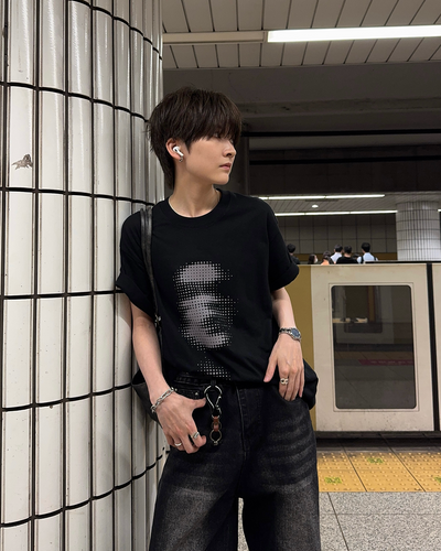 ドットフェイスグラフィックTシャツSY0072