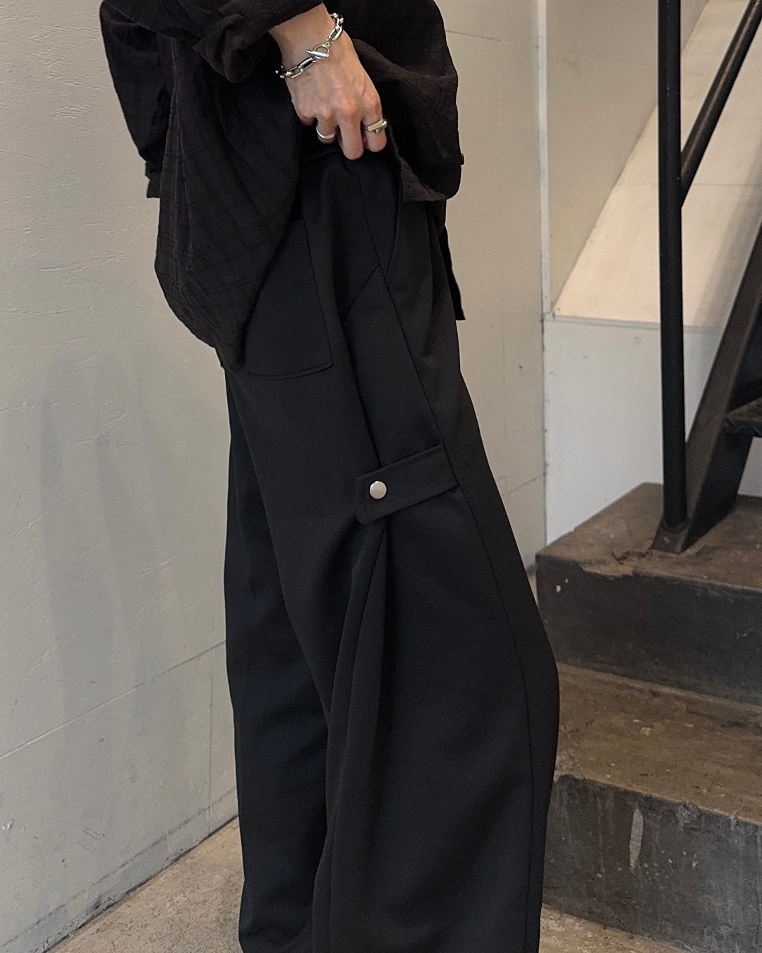 ストラップデザインバルーンスウェットパンツ SY0077
