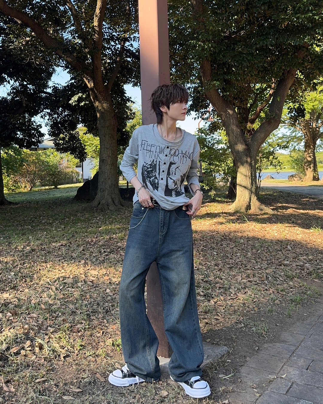 ヴィンテージライクバンドグラフィックヘンリーネックロンT SY0102