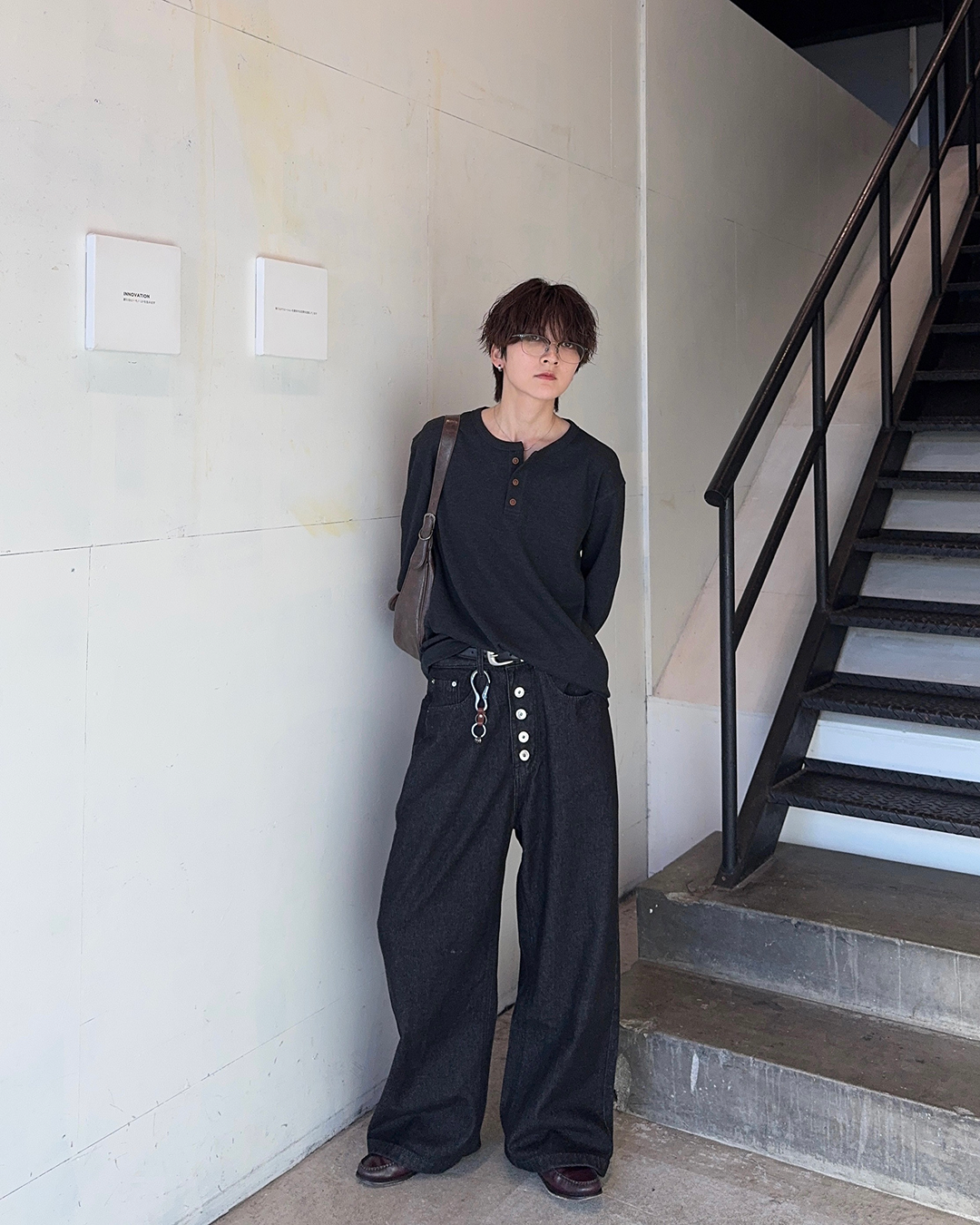 ボタンフライデザインノンウォッシュワイドデニムパンツ SY0143