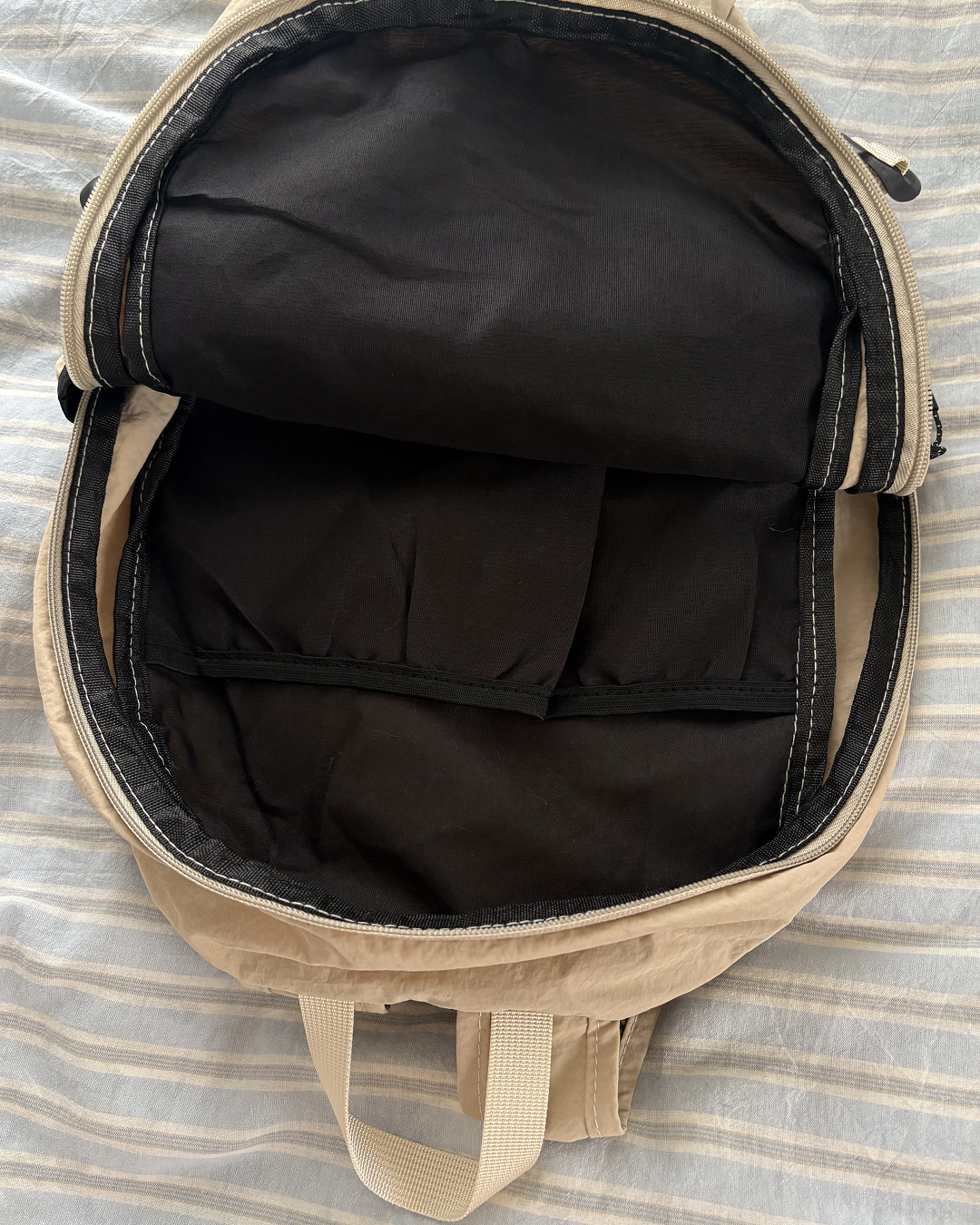 コンパクトカジュアルバックパック TD0072