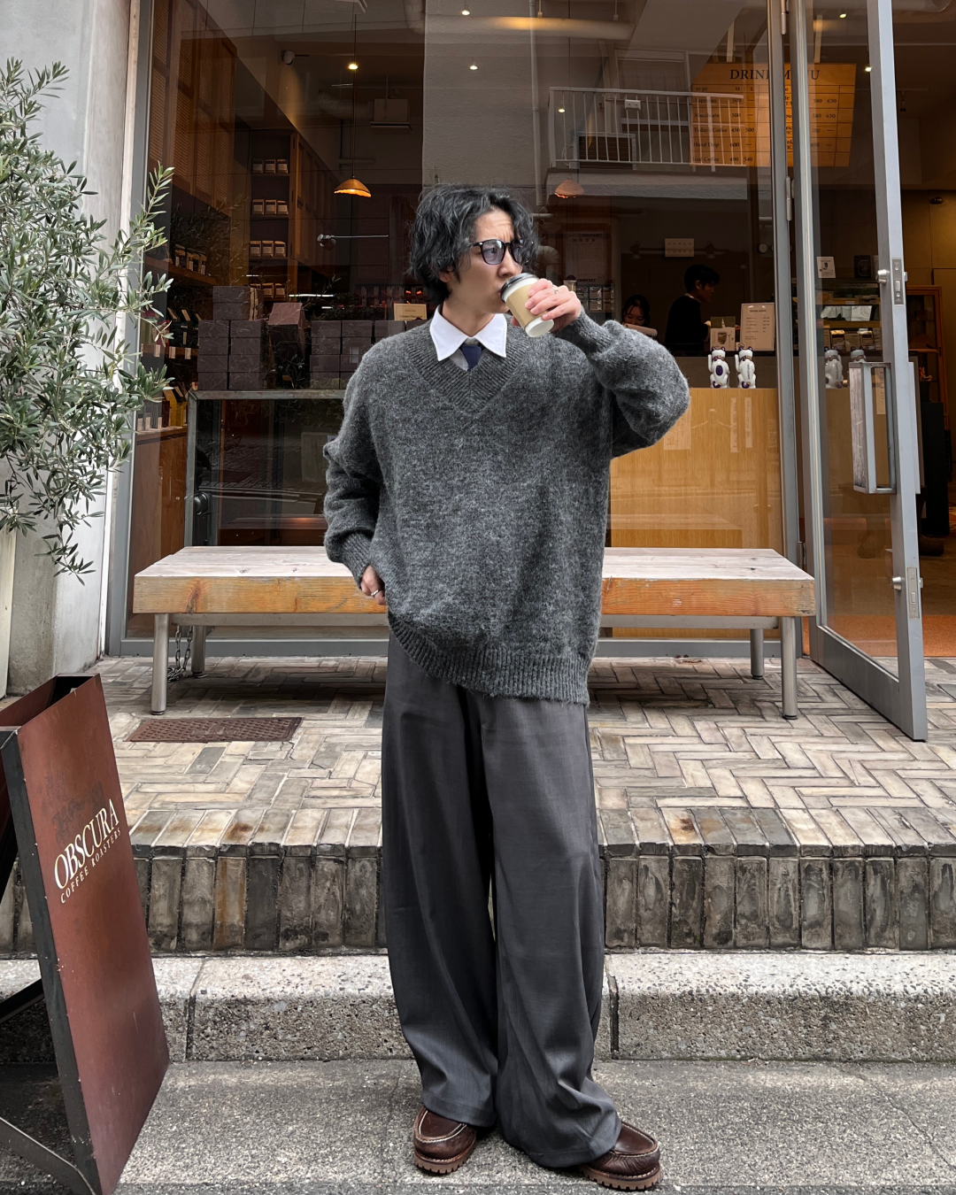 オーバーサイズブラッシュドVネックニット TK0035