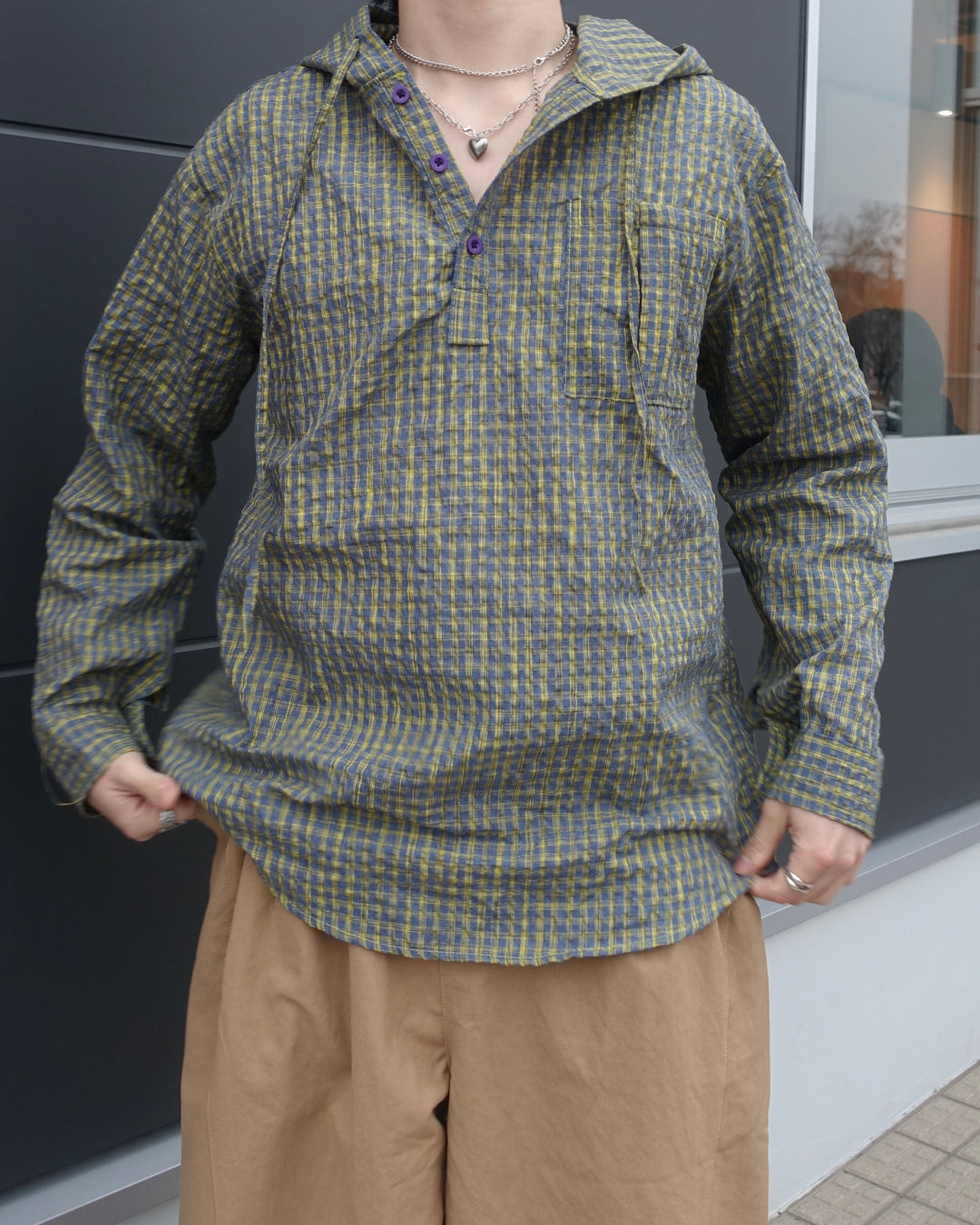 ボタンフード付きチェックプルオーバー TN0407