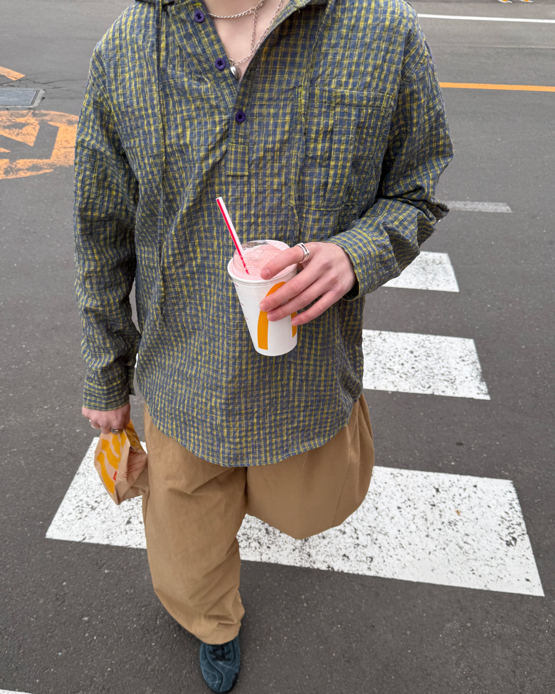 ボタンフード付きチェックプルオーバー TN0407