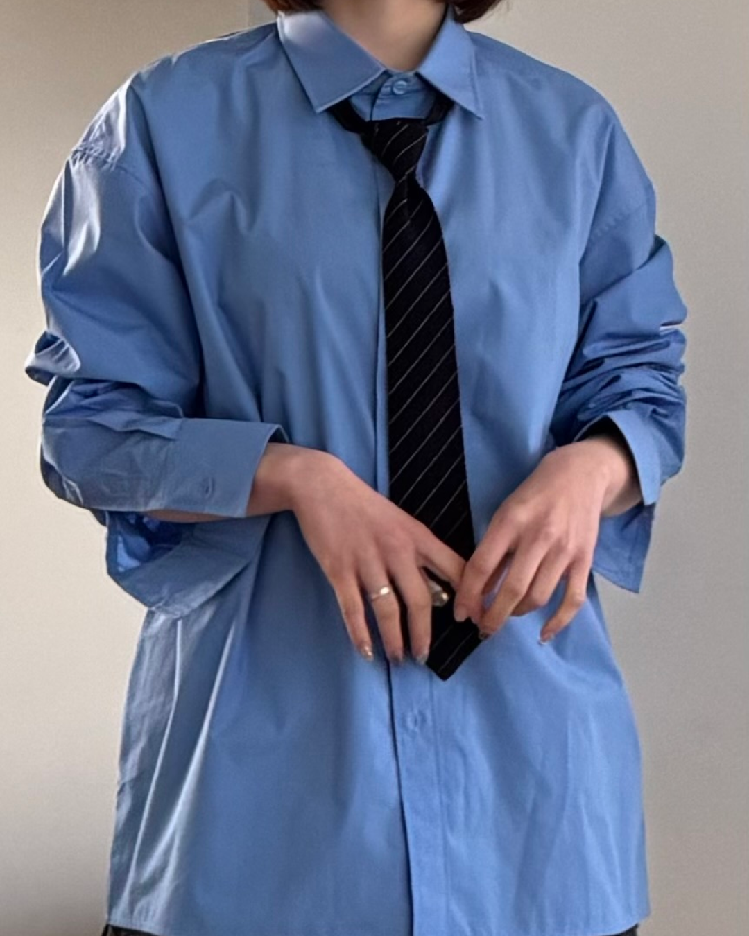 ベーシックブロードレギュラーブルーシャツ TO0165 – YOLO(ヨロ ベーシックブロードレギュラーブルーシャツ TO0165 – YOLO(ヨロ