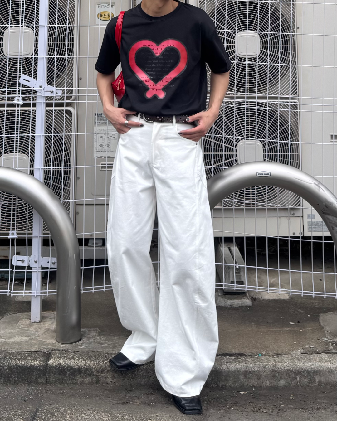 レタリングハートプリントTシャツ TO1081