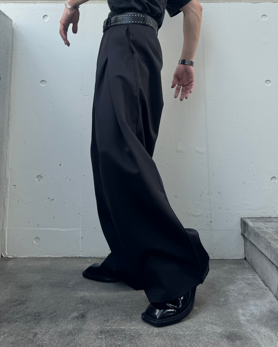 新品 YOLO スラックス 即納】クロスタックワイドスラックス TO1148 – YOLO(ヨロ