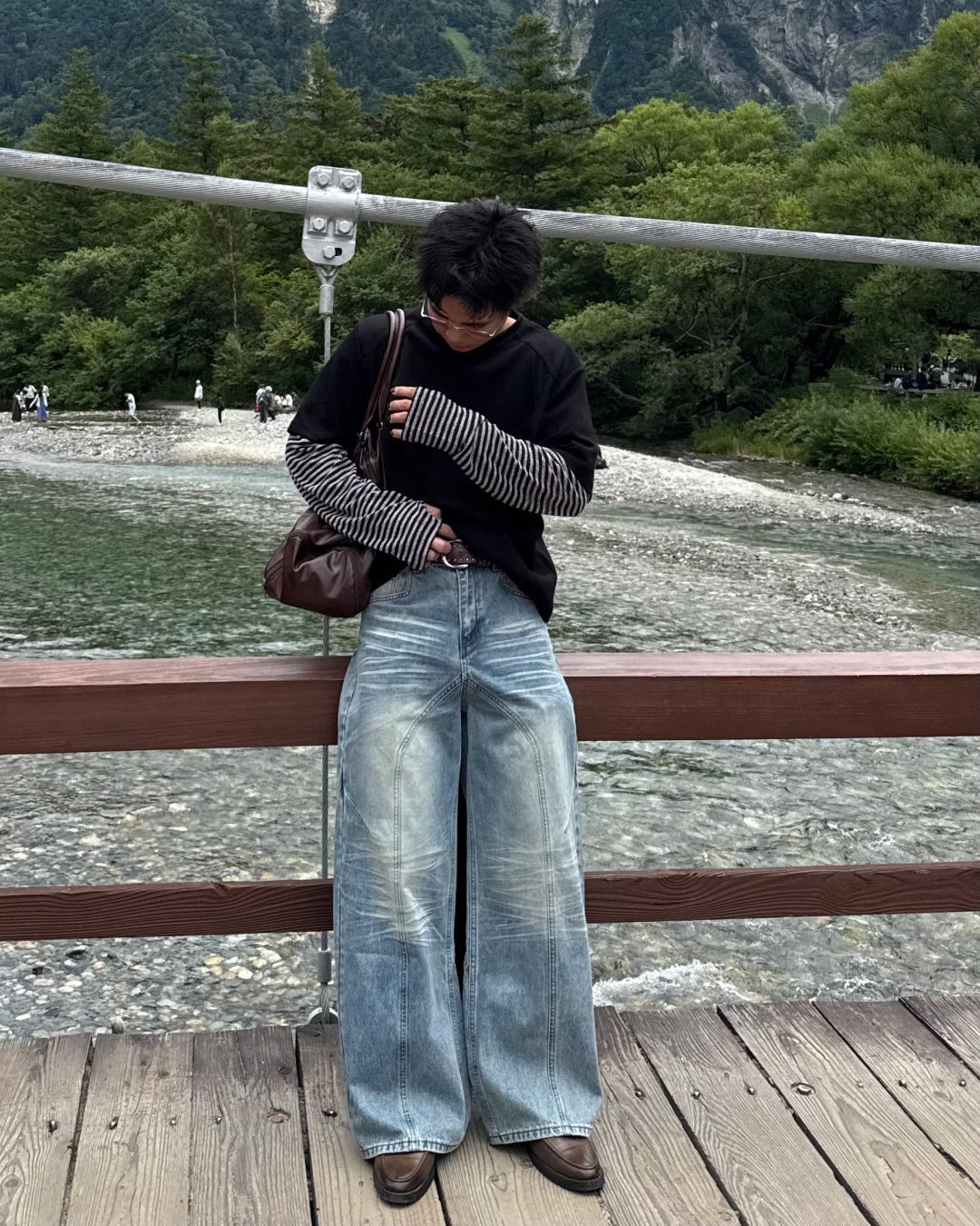 木彫荷馬車 木彫荷馬車