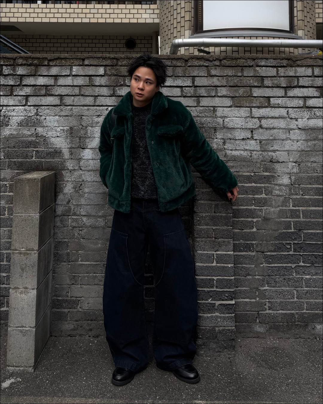 ユニセックスボリュームファーショートブルゾン TO1676