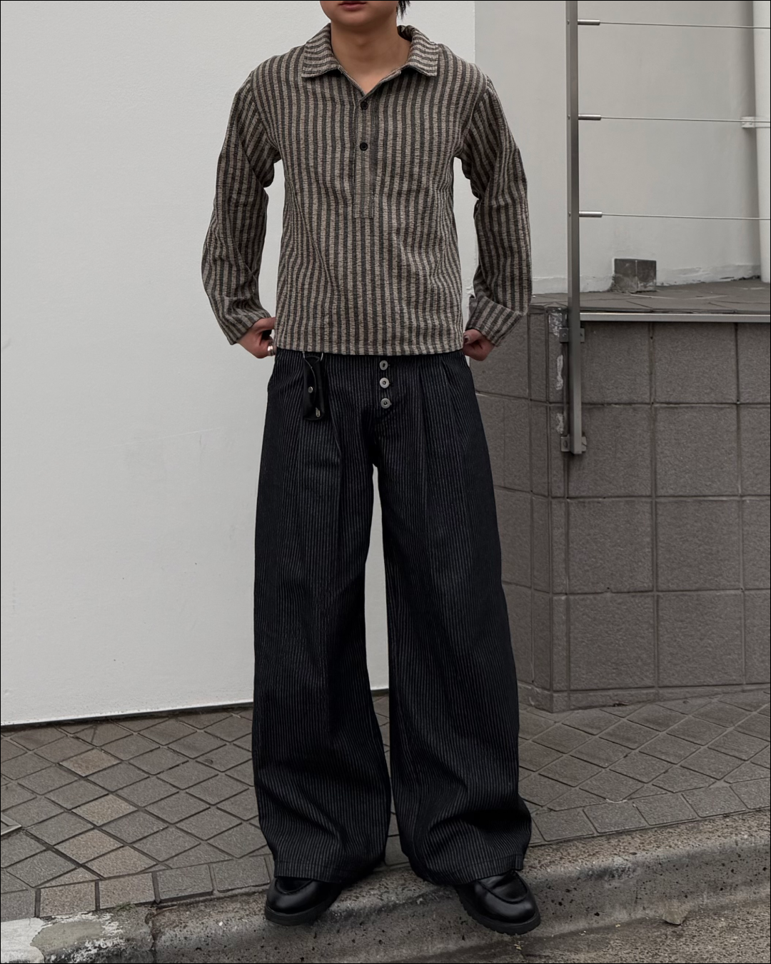 2タックストライプワイドデニムスラックス TO1823 – YOLO（ヨロ