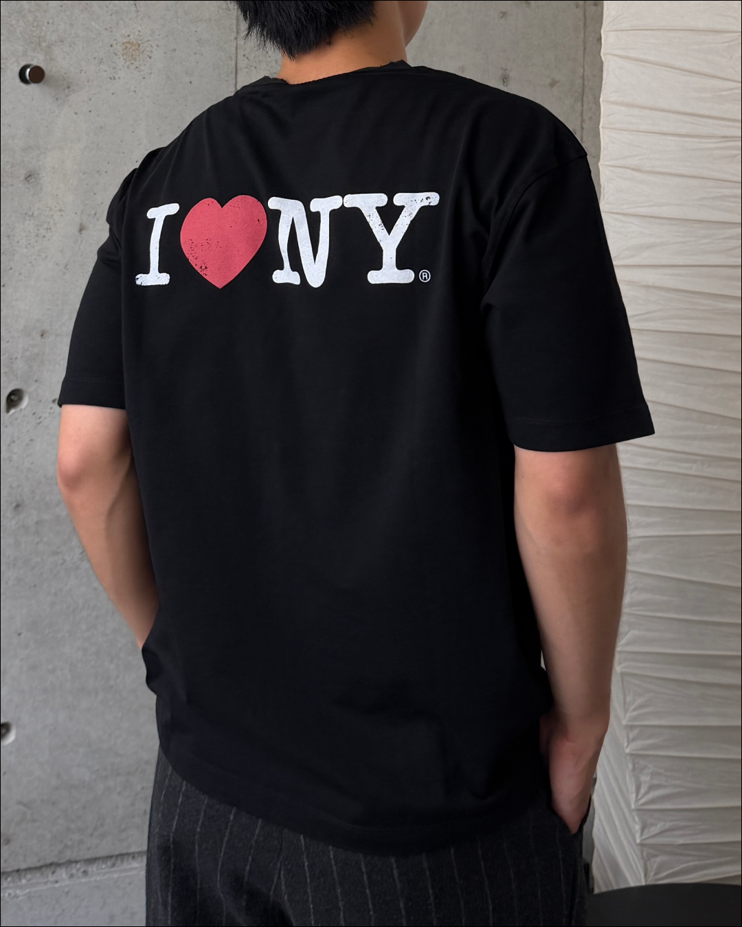 ユニセックスダメージNYレトロTシャツ TO2269