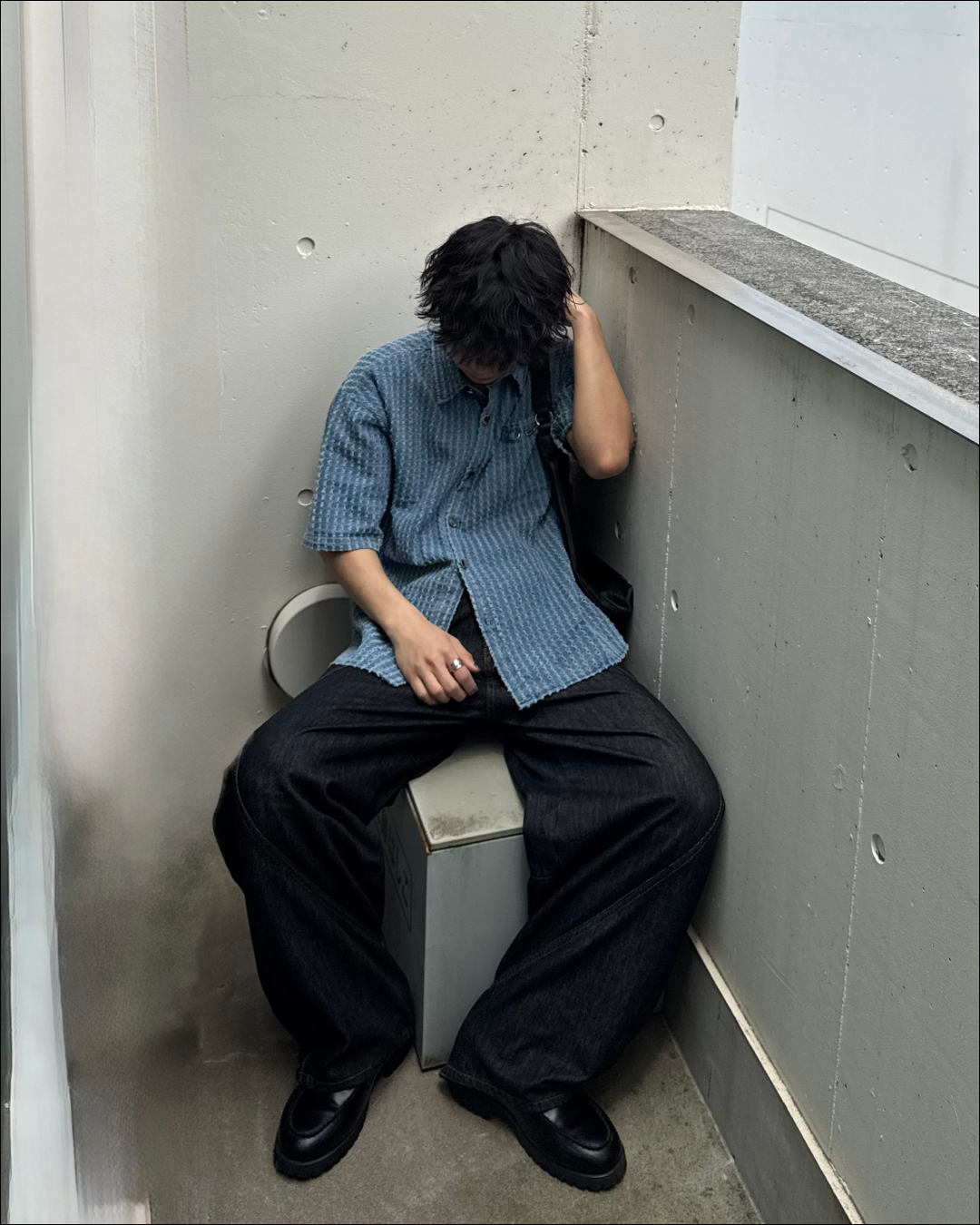 パンチングデニムシャツ TO2283※ｻｲｽﾞﾘﾆｭｰｱﾙ