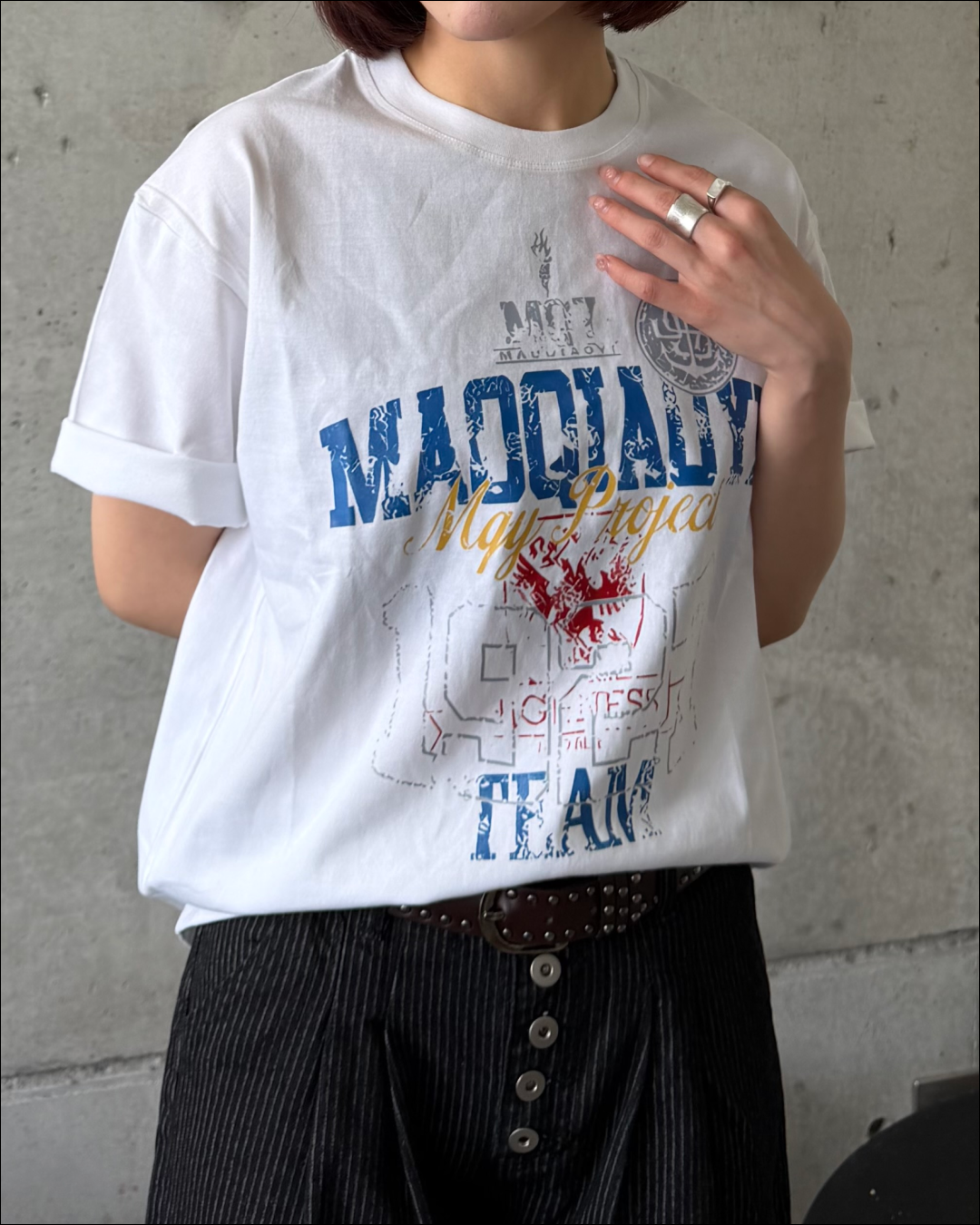 ユニセックスデザインプリントT TO2303