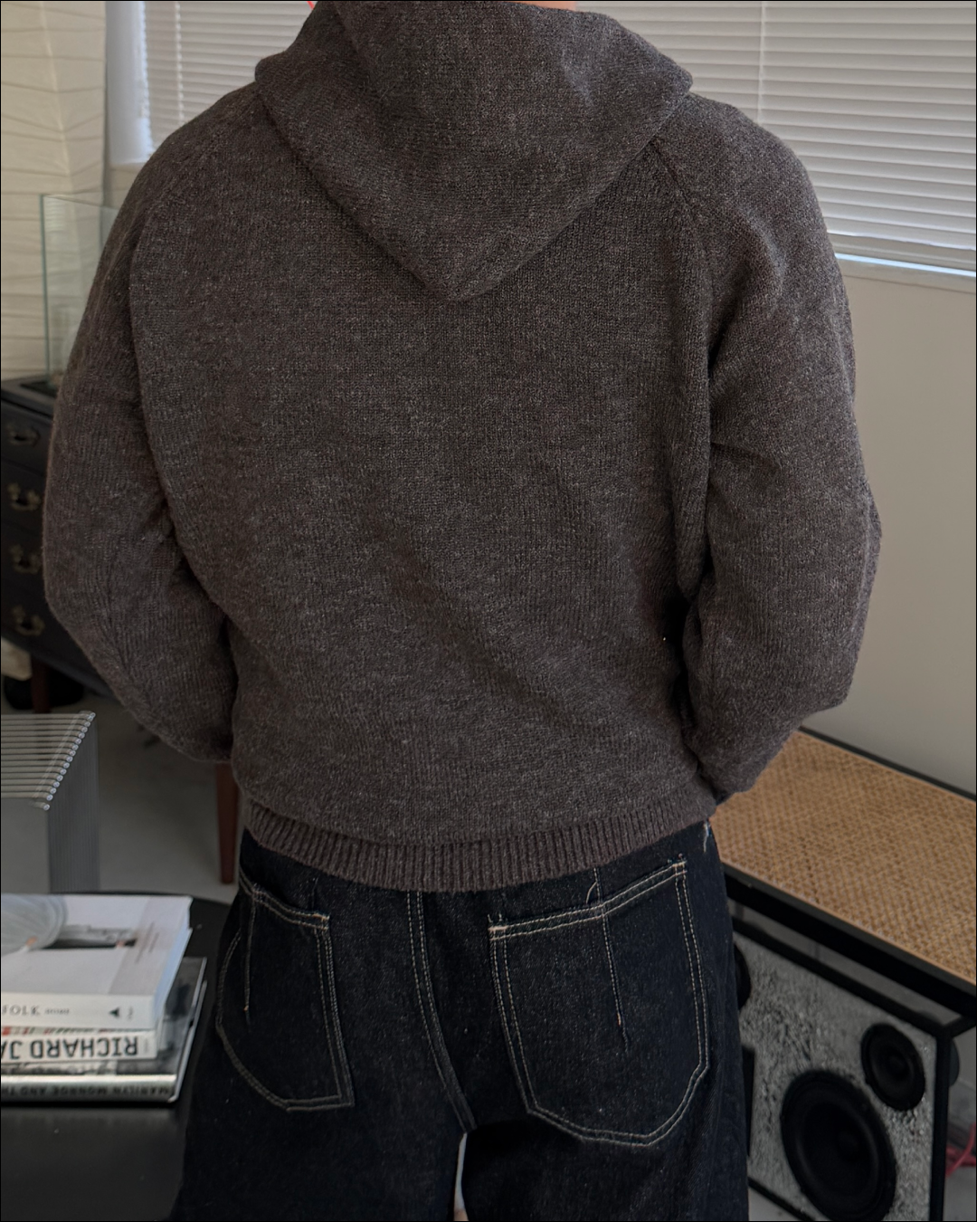 ショートフードニットカーディガン TO3172