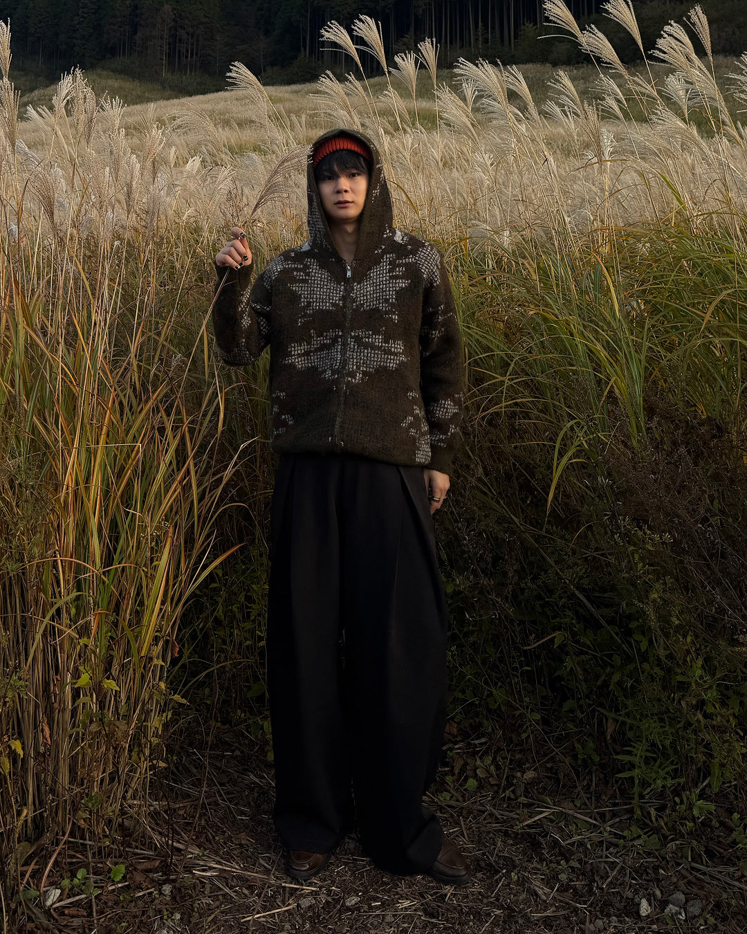 【即納】カモフラジャガードジップフードニット TO5032