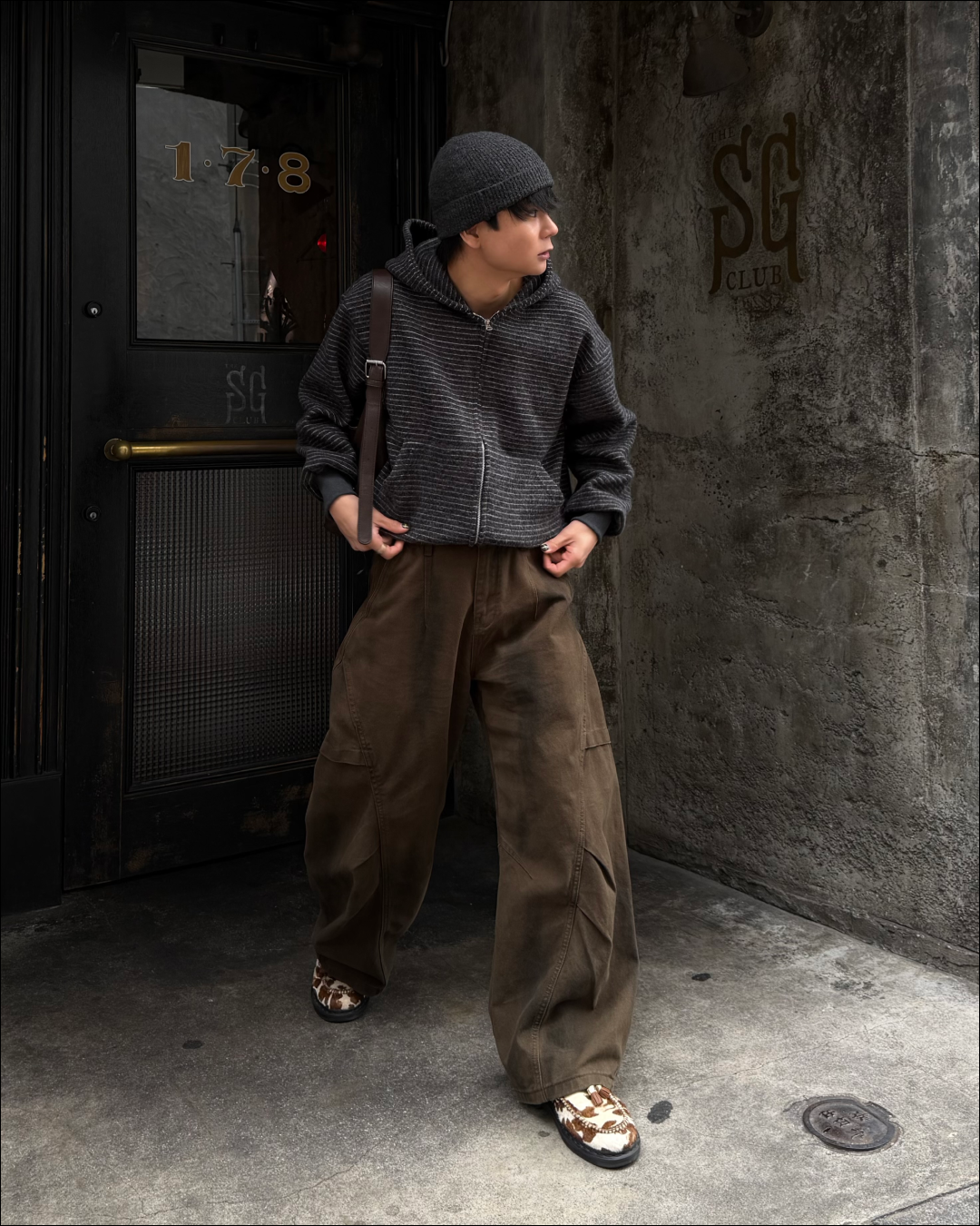 【即納】シャギーボーダーショートジップフーディー TO5058