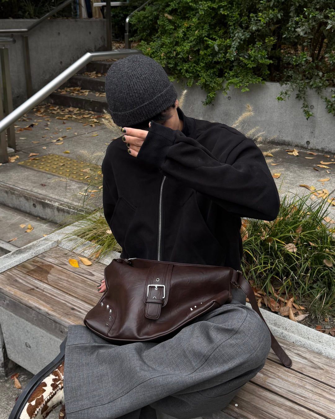 【即納】3wayフォールレザースタッズバッグ TO5068