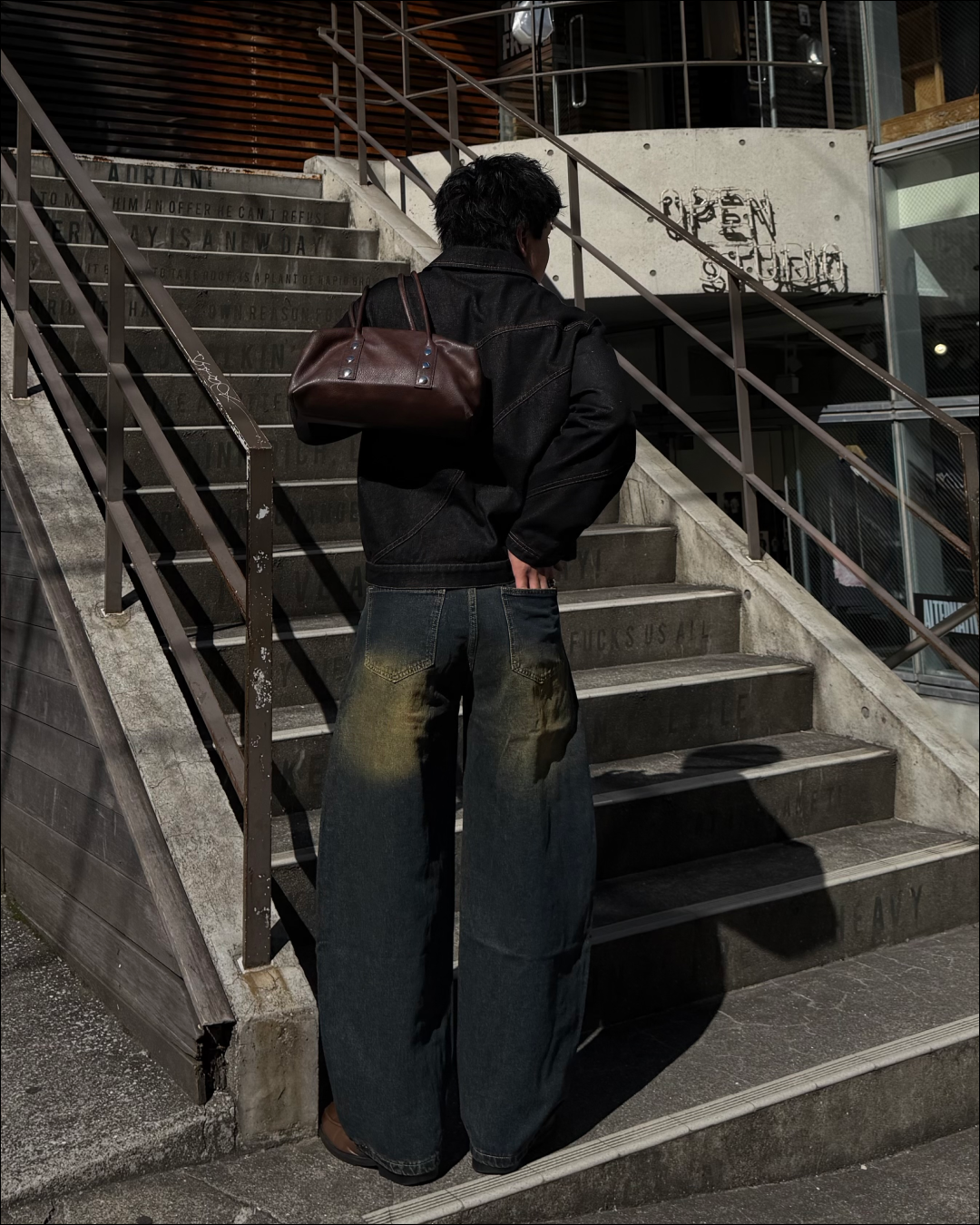 【即納】ウォッシュセミカーブデニム TO5072