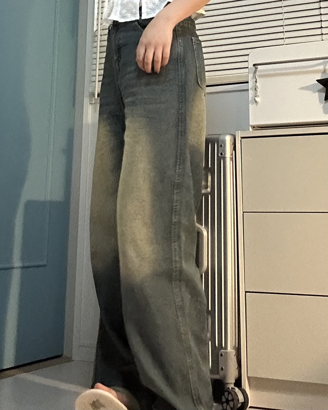 ハイウエストワイドレッグレトロデニムパンツ
TT0077