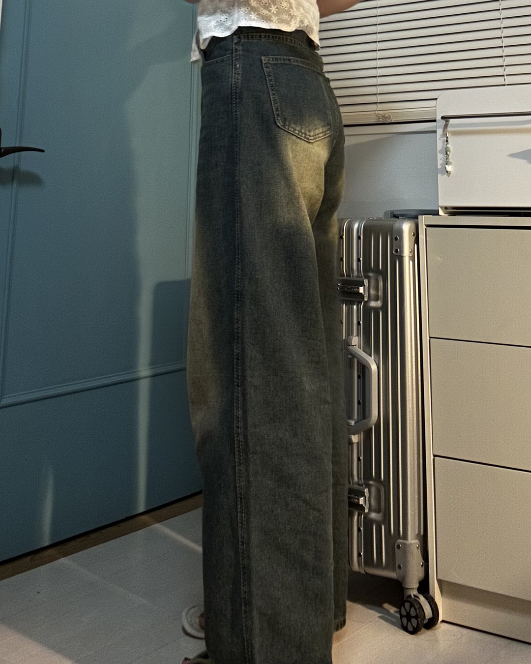 ハイウエストワイドレッグレトロデニムパンツ
TT0077