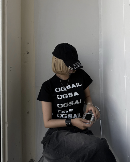 タイト英字プリントTシャツ UI0056