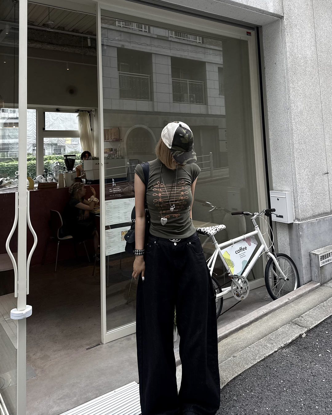 スクリプトロゴスリーブTシャツ UI0074