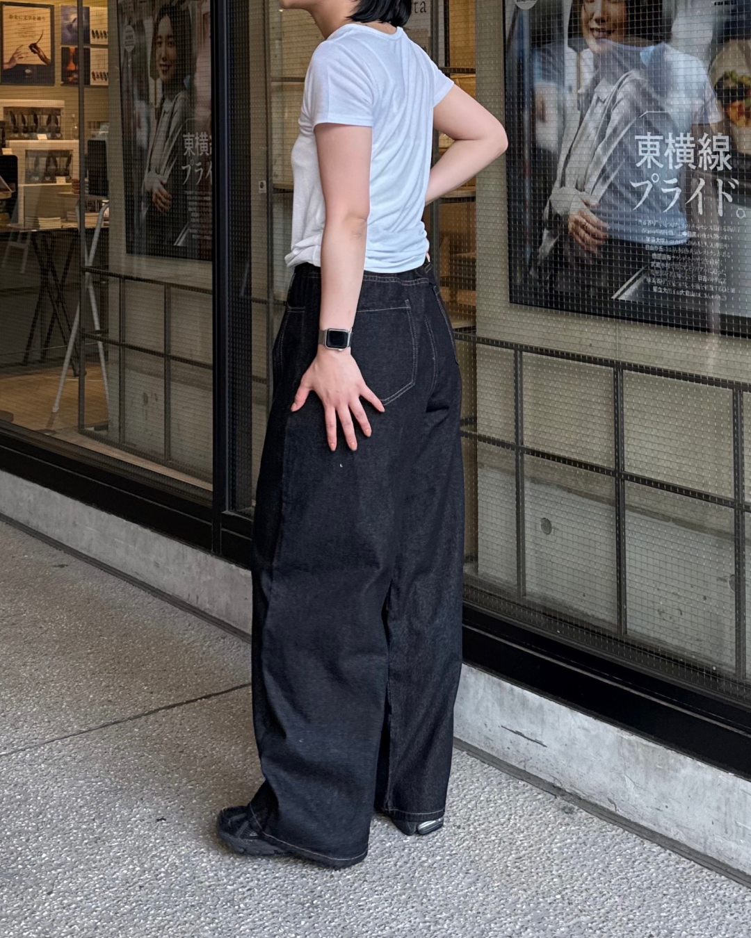 インディゴラインワイドデニムパンツ UK0010