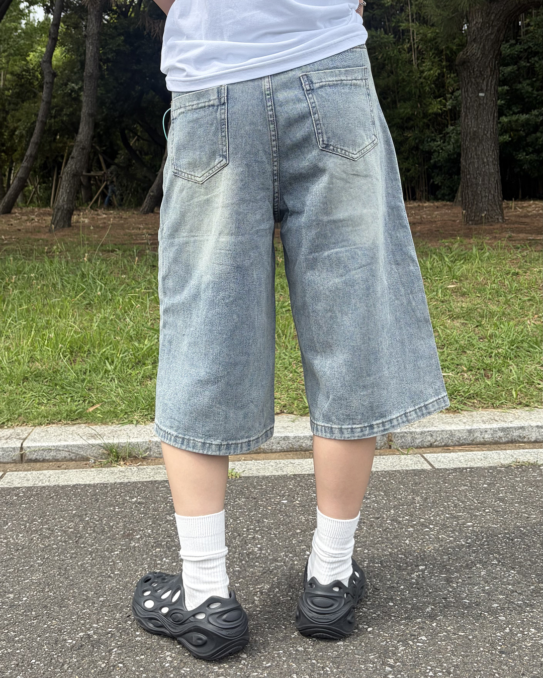 ウォッシュブルーワイドレッグハーフパンツ WF0015