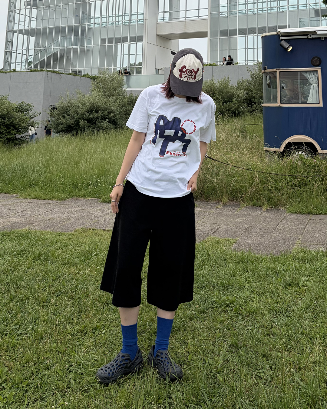 フロントグラフィックデザインTシャツ WF0073