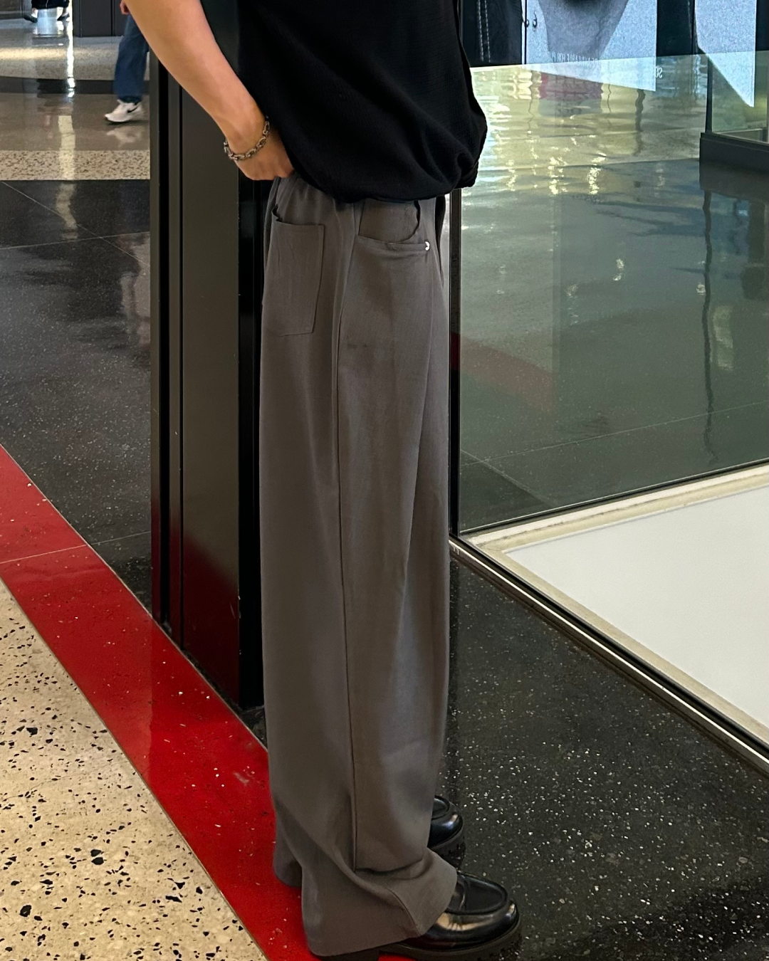 フロントタックストレートスラックス WG0143