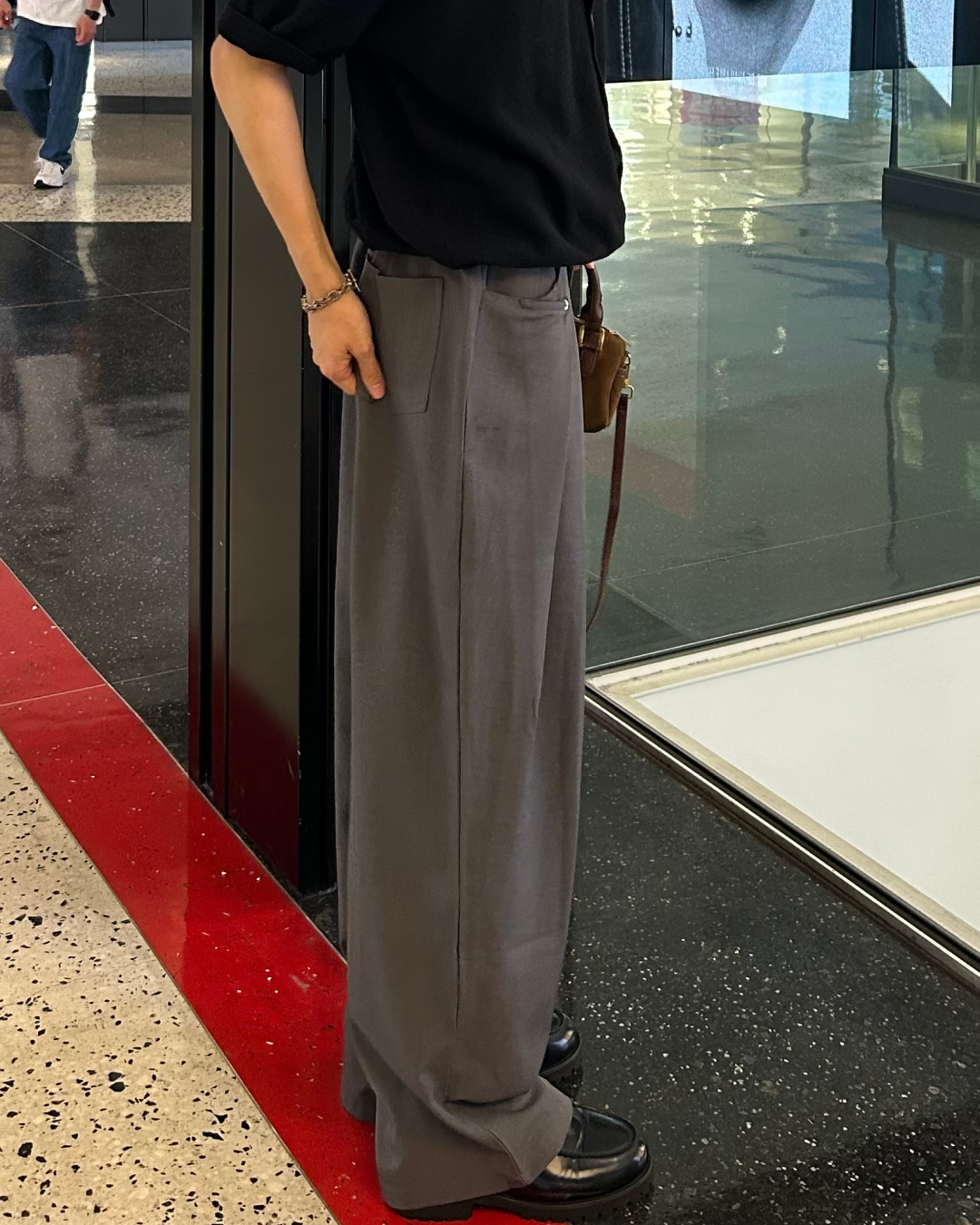 フロントタックストレートスラックス WG0143