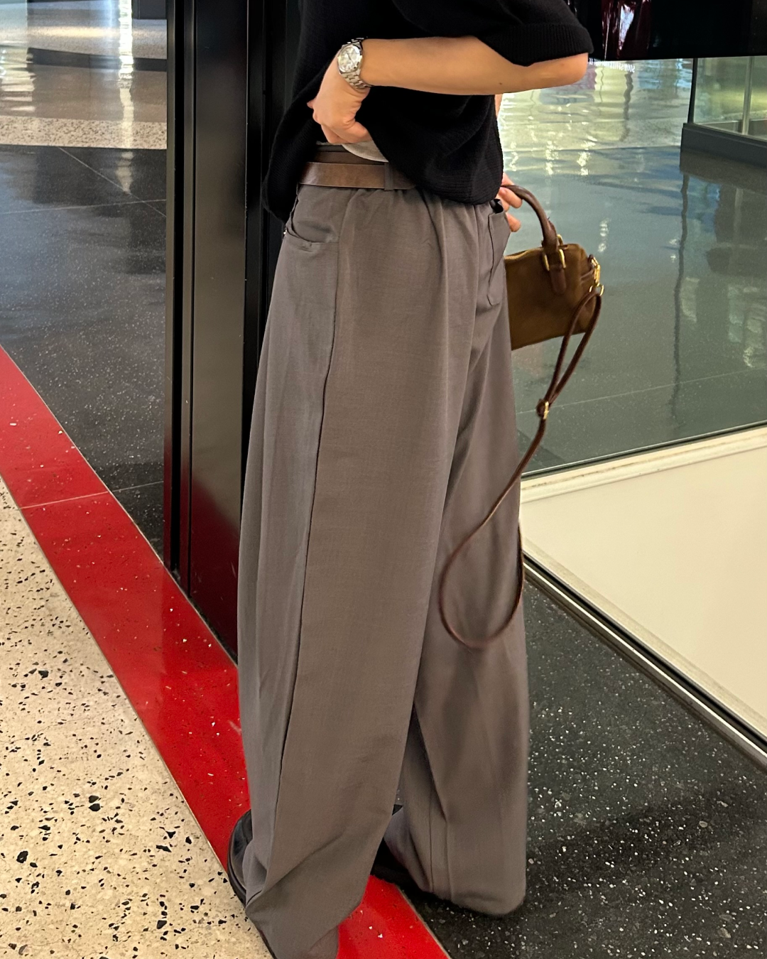 フロントタックストレートスラックス WG0143