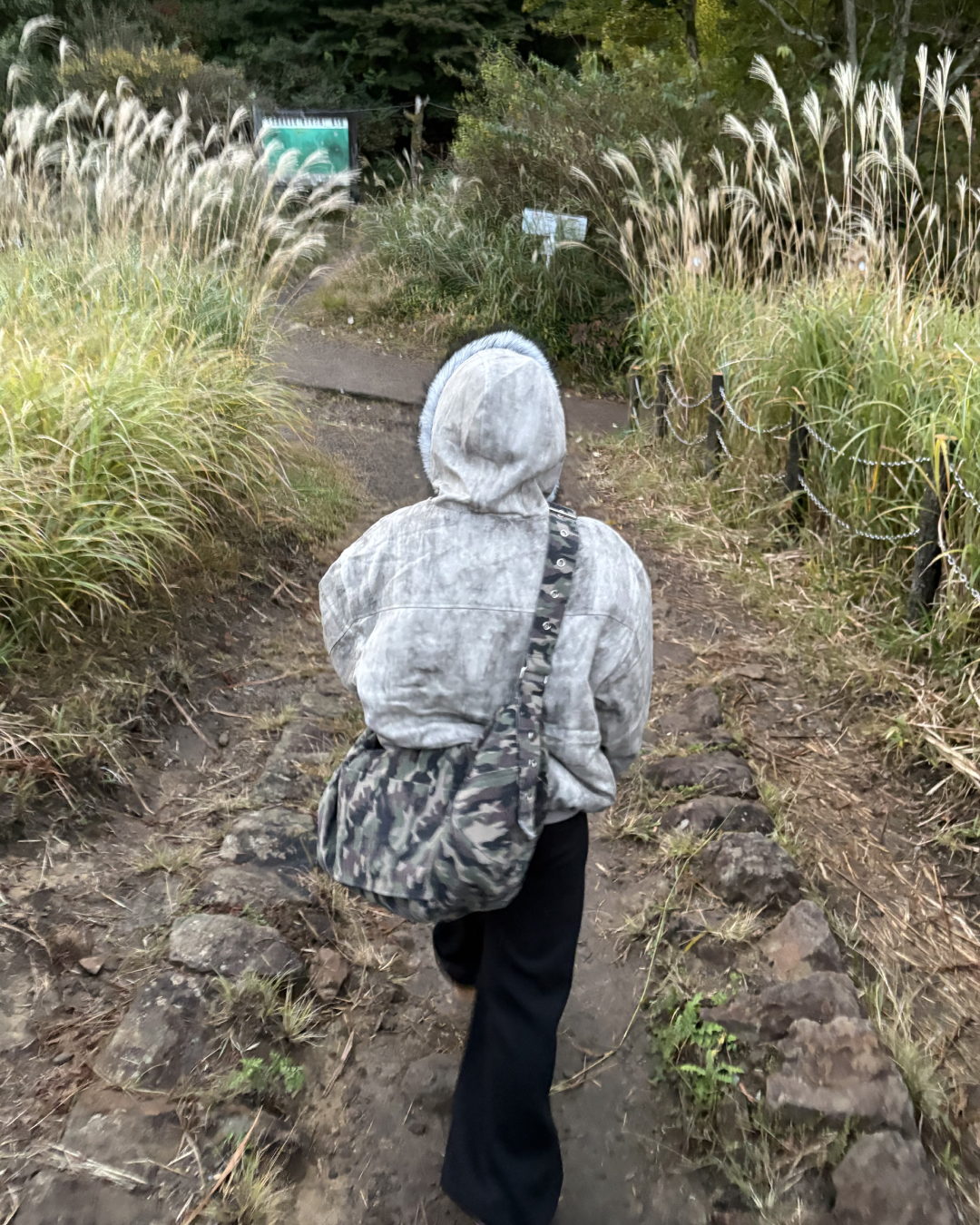 ウォッシュダメージファーフードジャケット WG0190