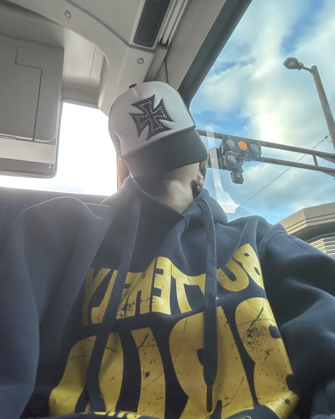 バイカラーレタープリントパーカー WG0193