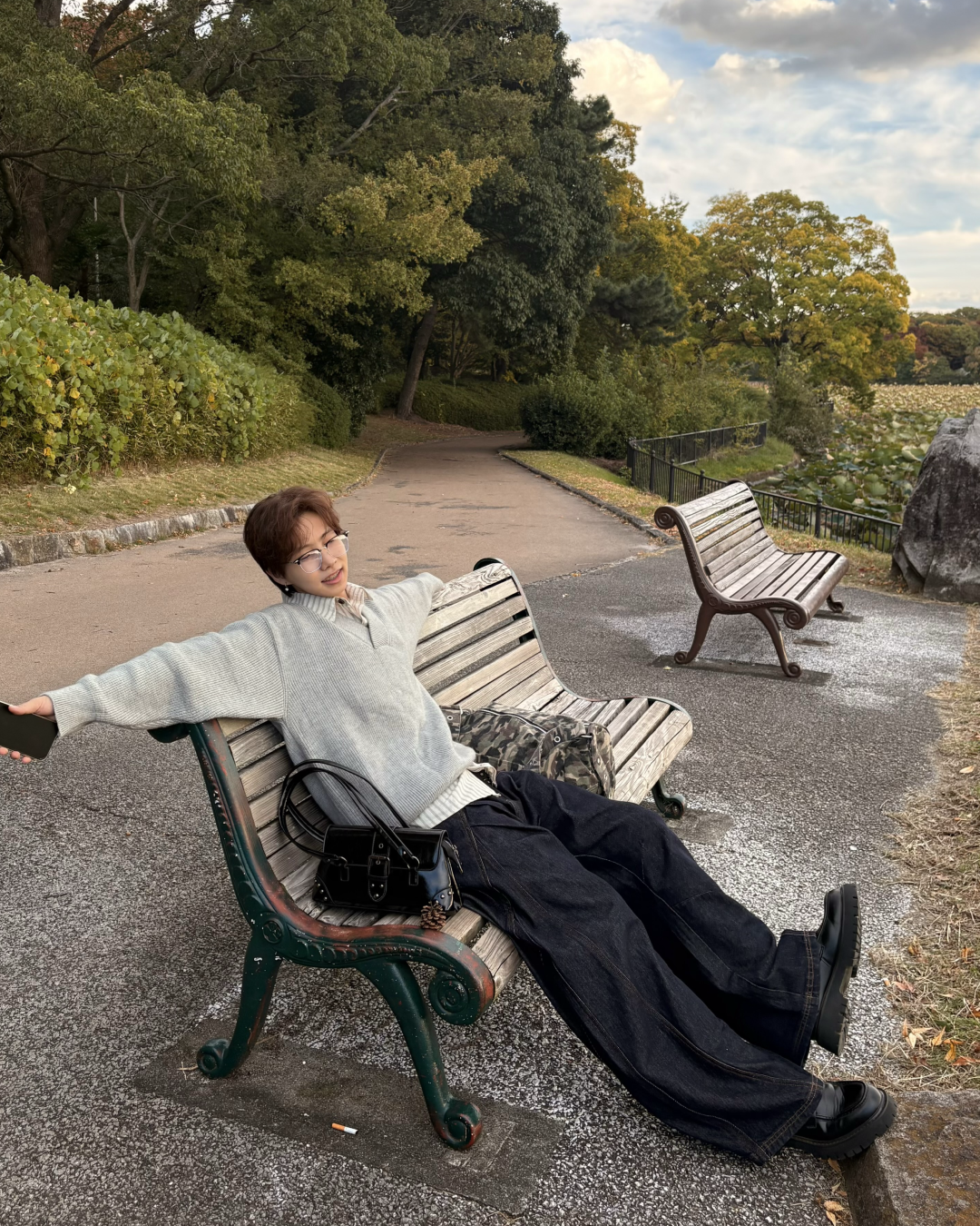 Vネックルーズニット WG0211