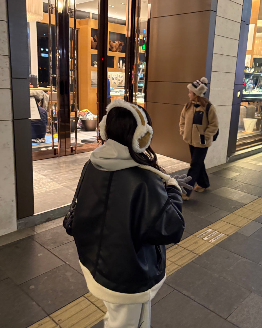 フェイクファーイヤーマフラー WG0238