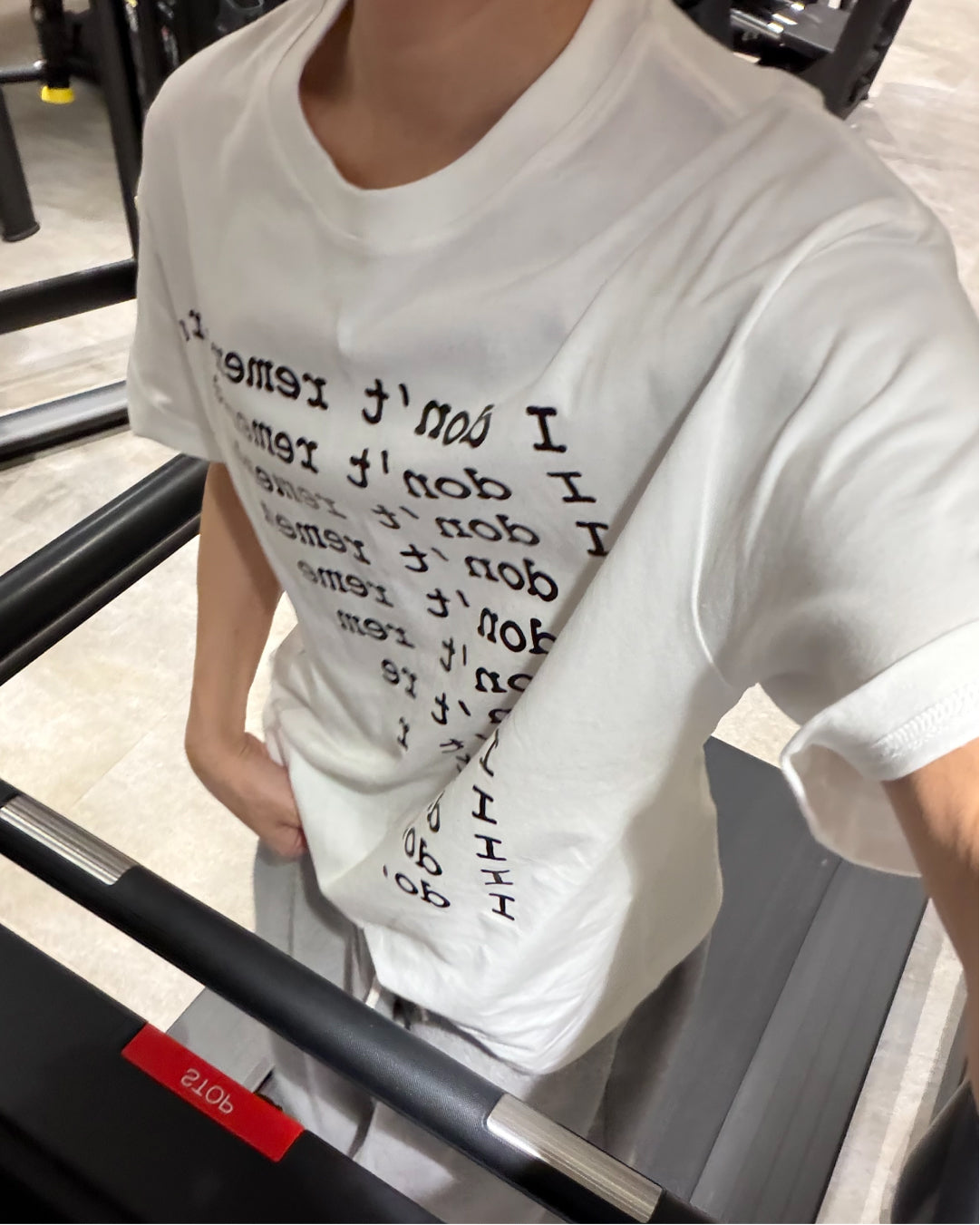 ロゴプリントデザインTシャツ WG0360