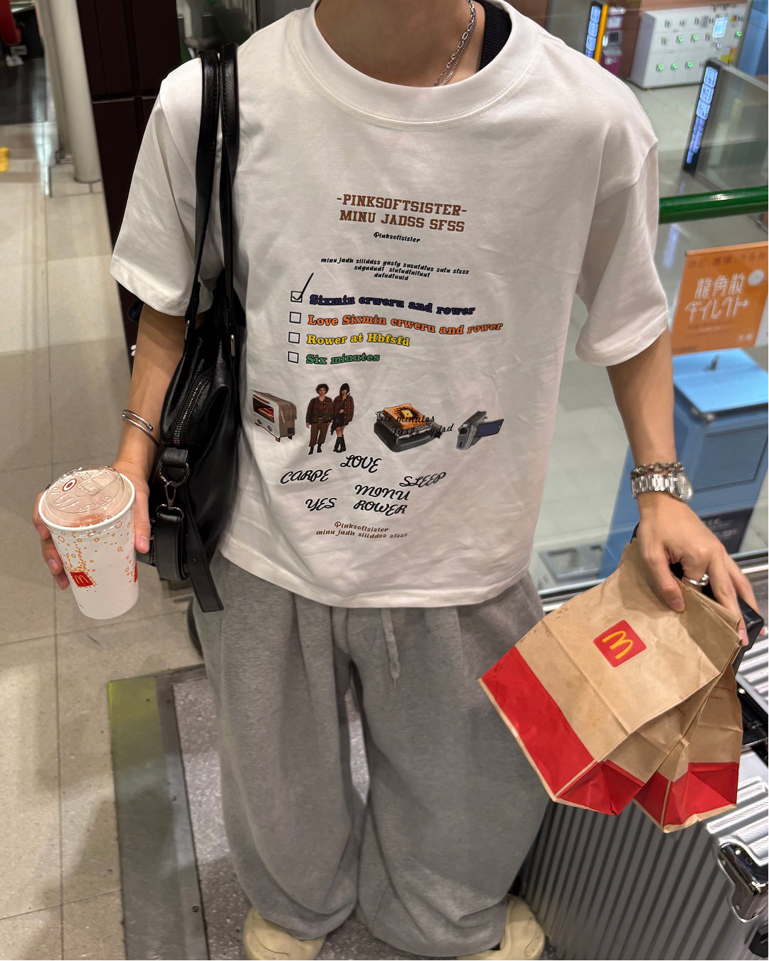 マルチグラフィックTシャツ WG0393