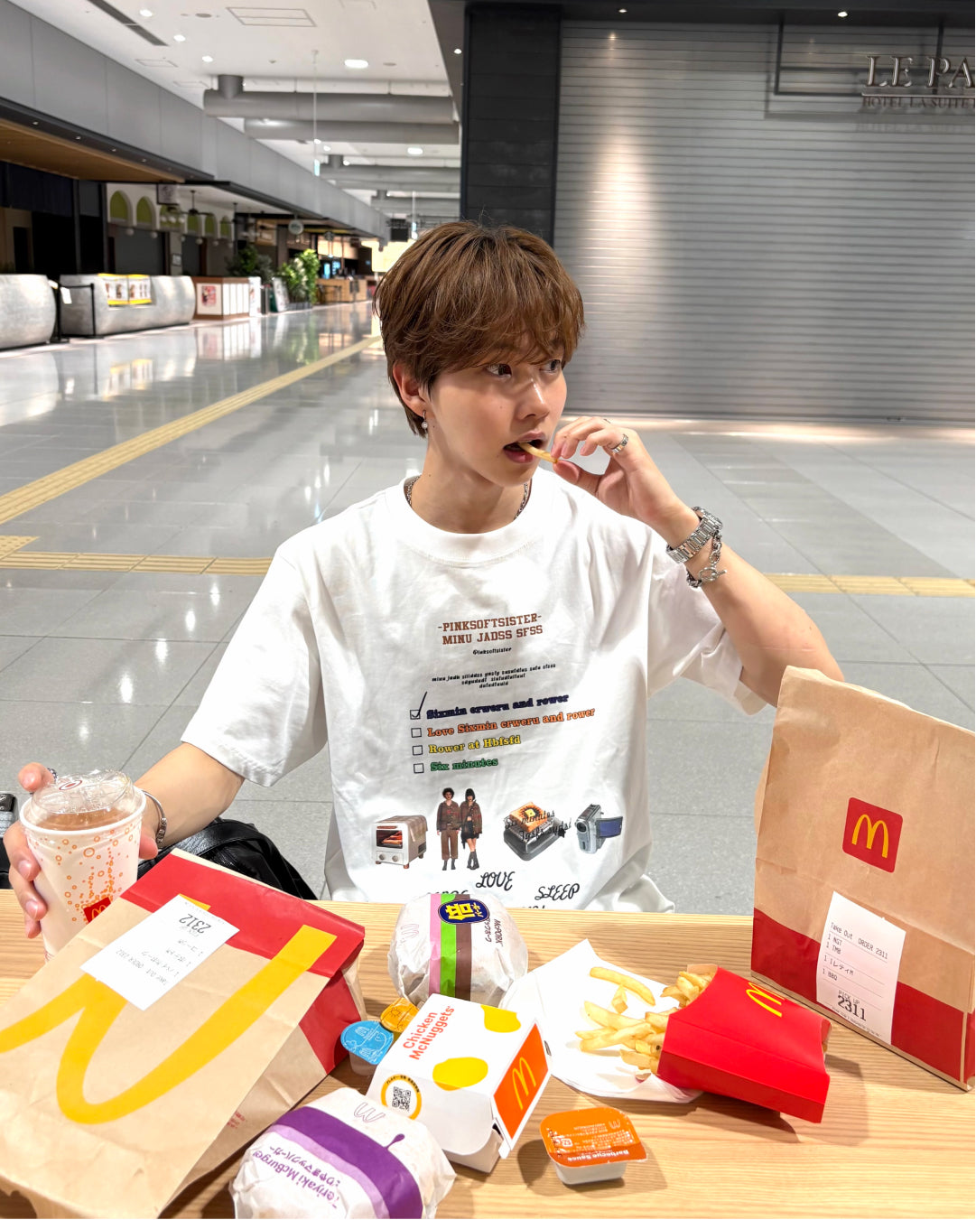 マルチグラフィックTシャツ WG0393