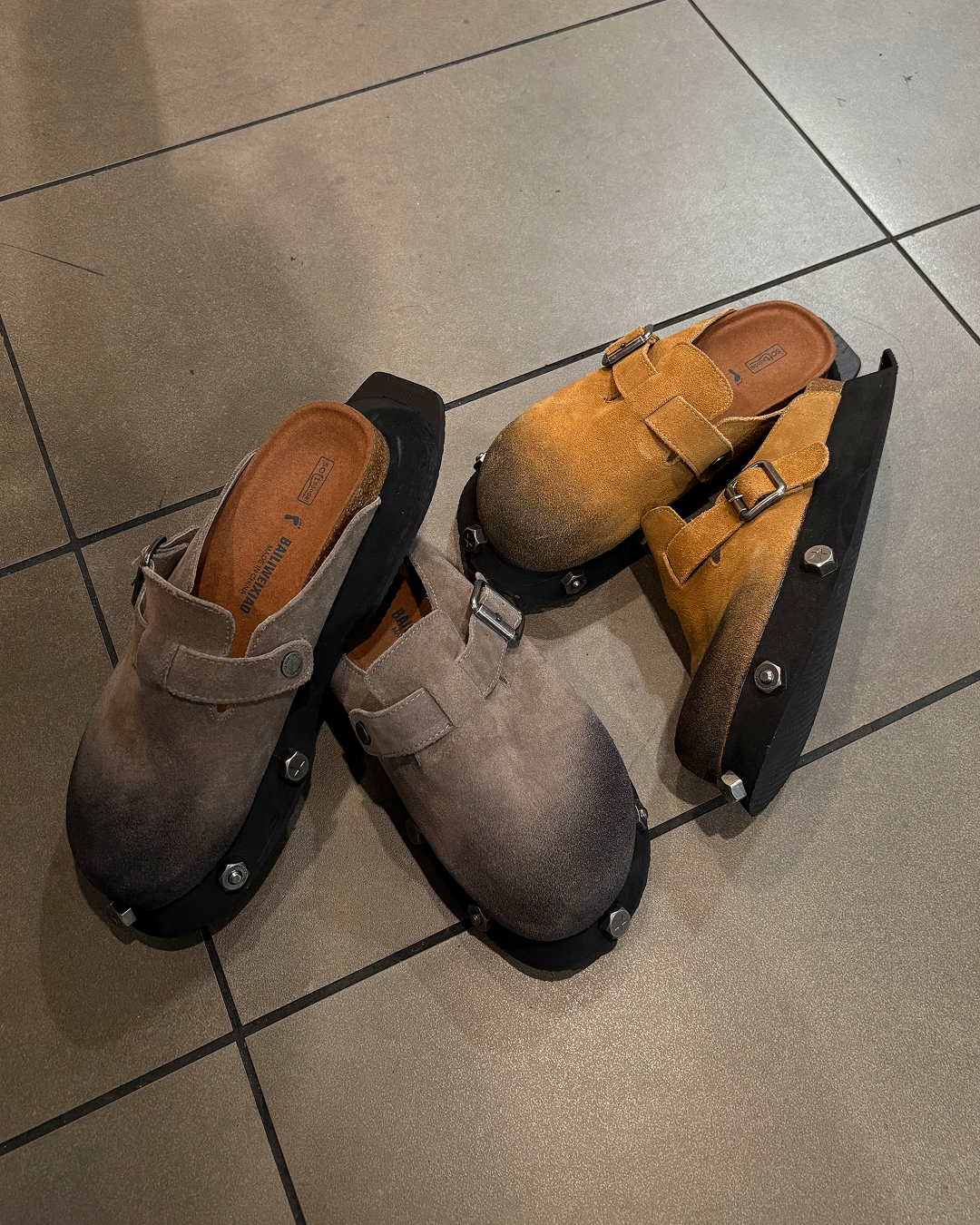 レトロスタッズスリッポン WG0495