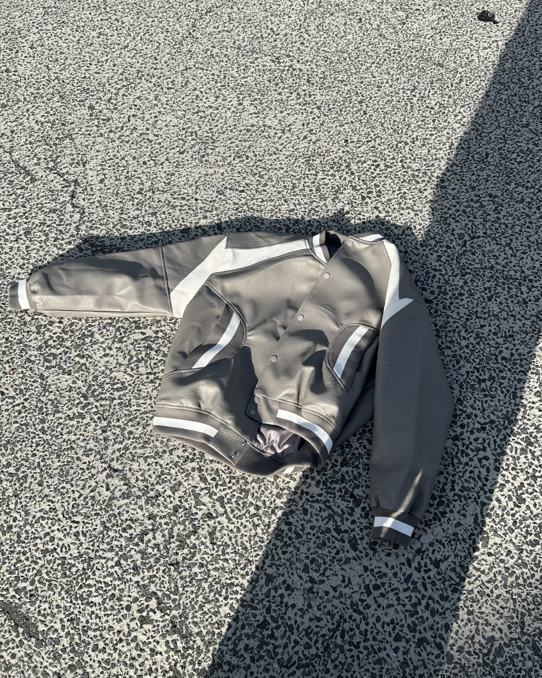 即納】グレーバイカラースタジャン WG5010 – YOLO（ヨロ