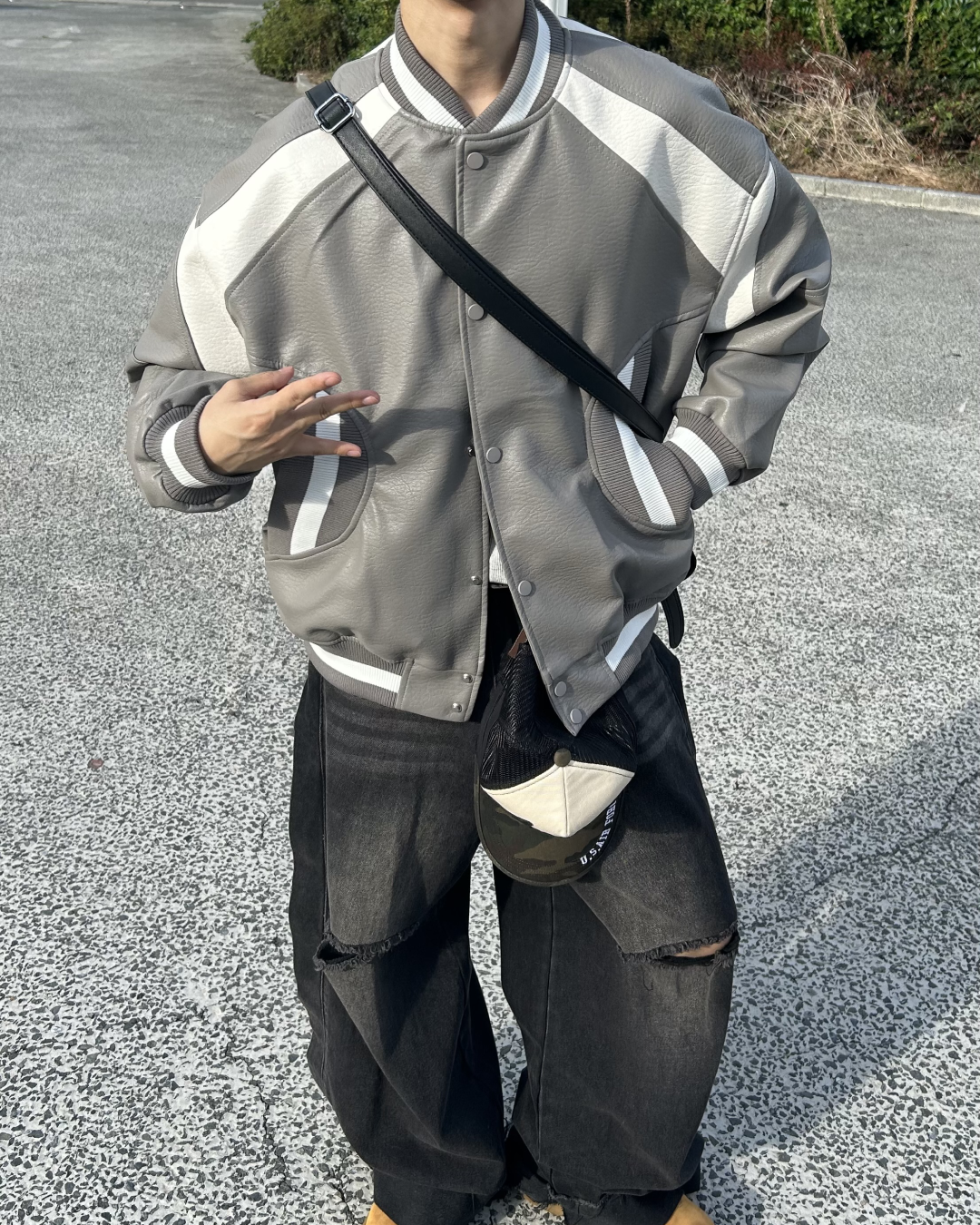 NMIXX UNIV. スタジャン ブラック/グレー NMIXX UNIV. スタジャン