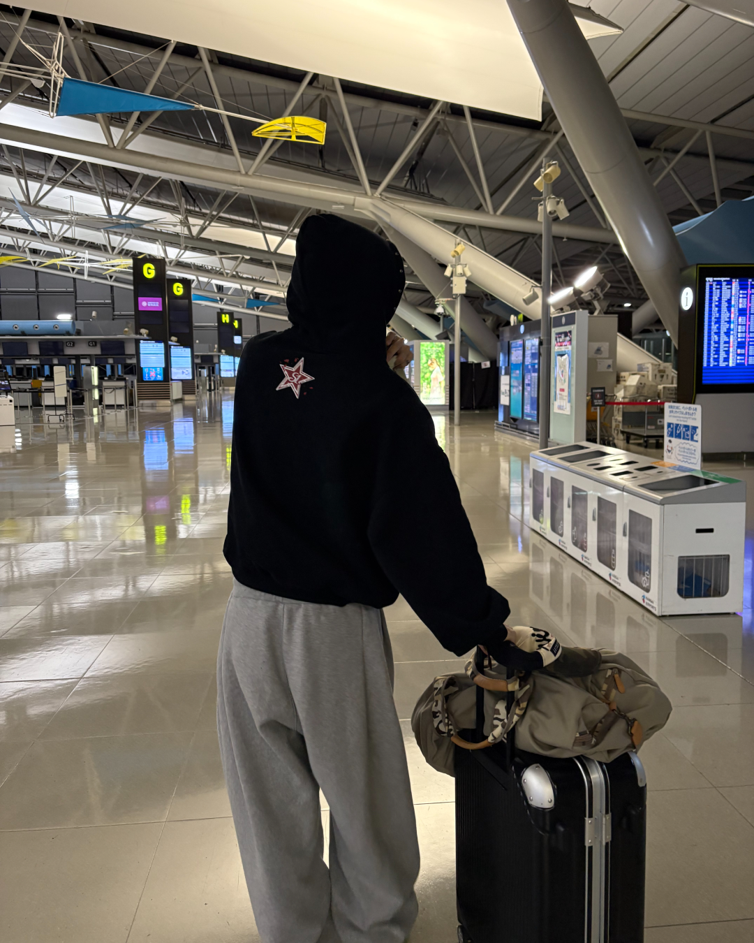 【11/25 19:00販売開始 オリジナル 即納】スタッズグラフィックデザインパーカー WG6000