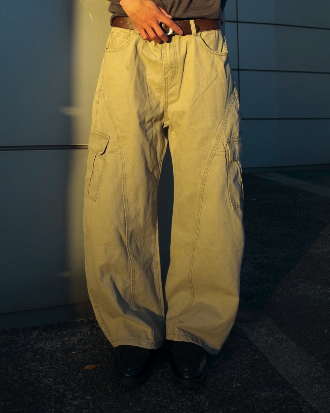 即納】バレルレッグカーゴパンツ WR5006 – YOLO（ヨロ）｜ファッション通販