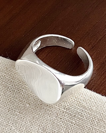 Silver design ring Y0029