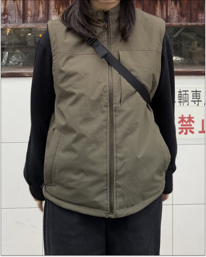 スタンドカラーナイロンベストジャケット
Y1728