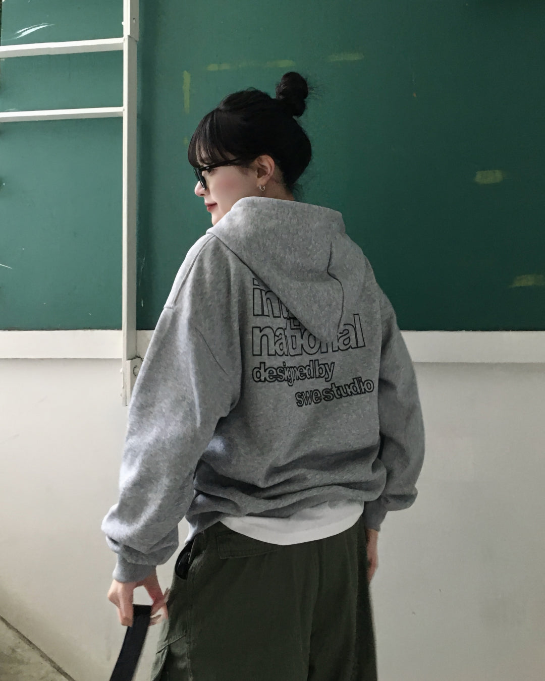 レタープリントダブルジップパーカーYN0072 – YOLO（ヨロ