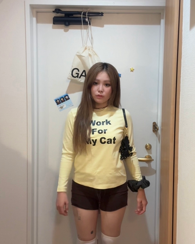 Y2KグラフィックロゴプリントロンT YP0049